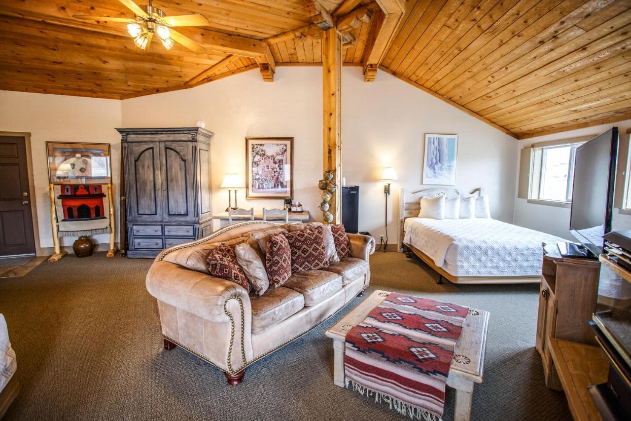 Chama Trails Motel Eksteriør bilde